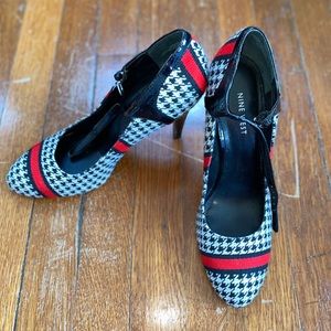 Stylish NINE WEST houndstooth Mary Janes